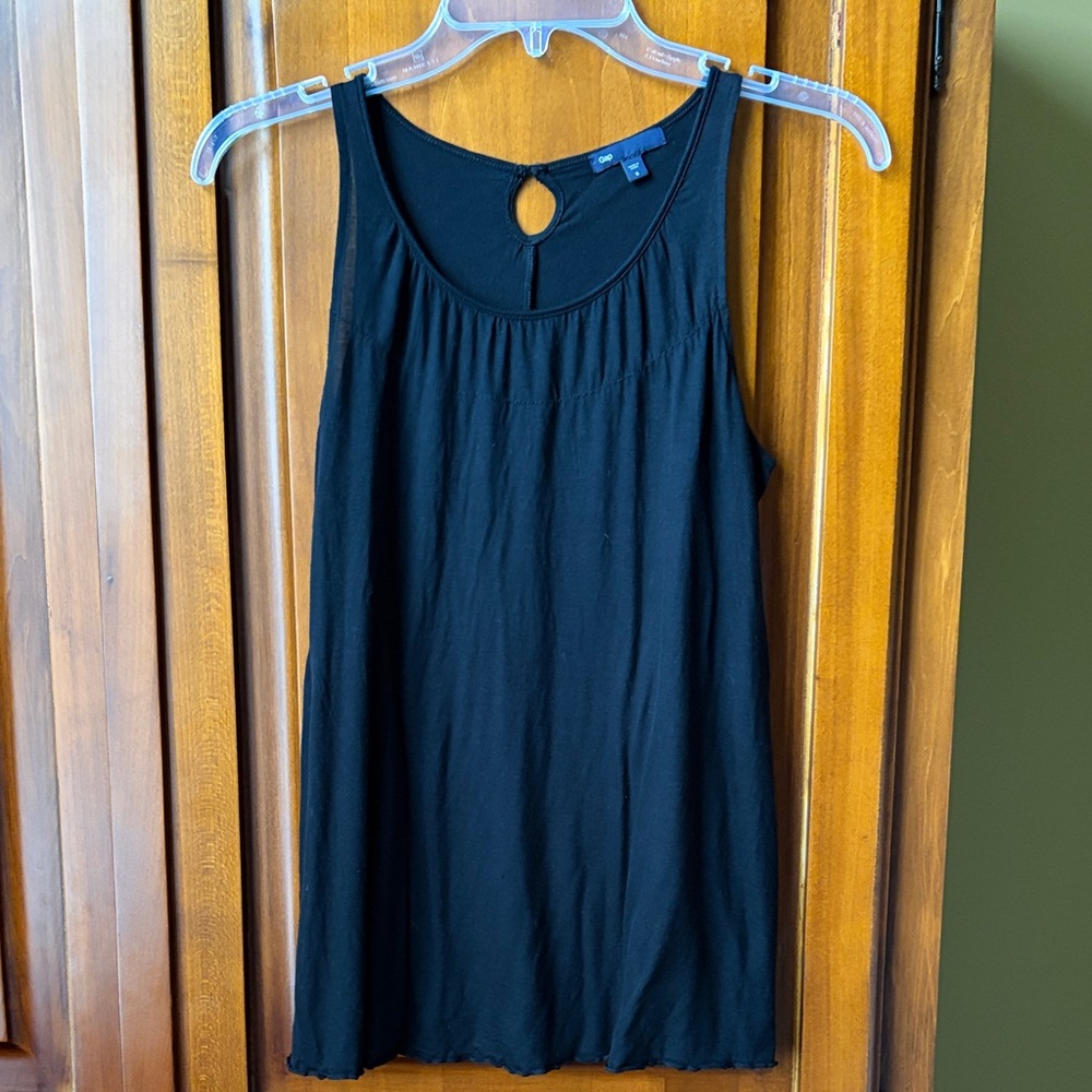 GAP Black Tank Top